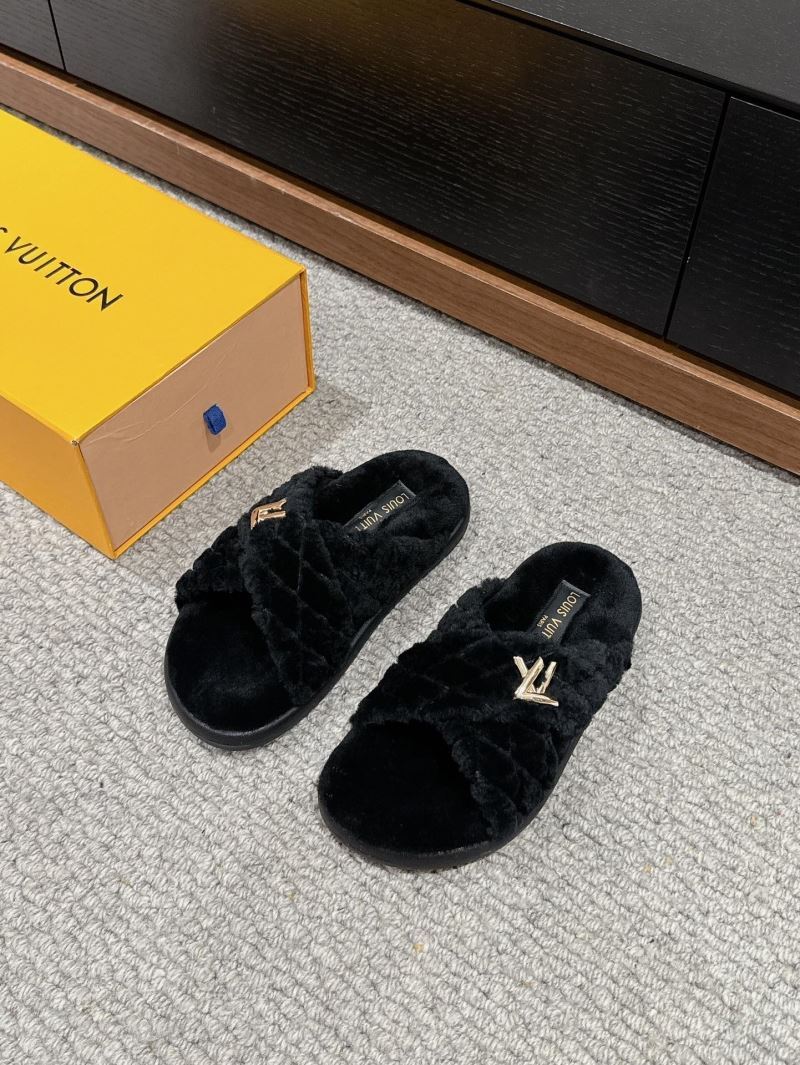 Louis Vuitton Slippers